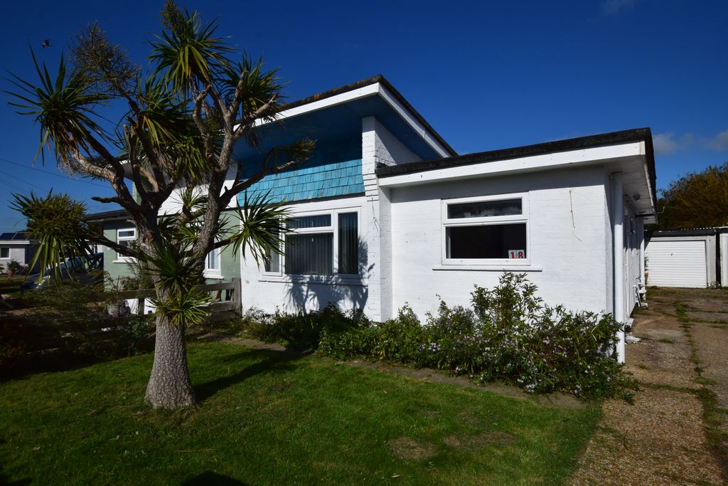 Property photo 1 of 21 Front Elevation