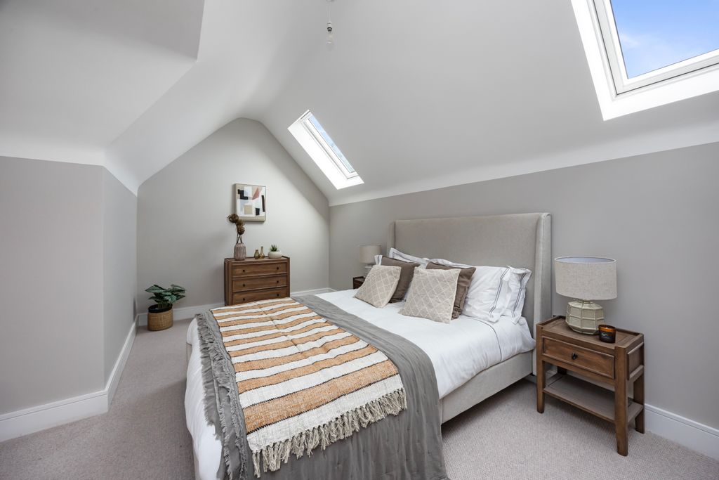 Additional image 12 of 6 bed detached house for saleWithdean Road, Brighton BN1