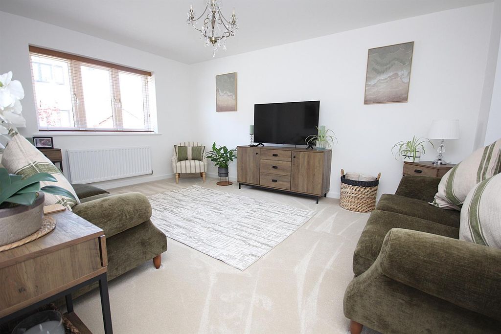 Property photo 3 of 13 Img_0529.Jpg