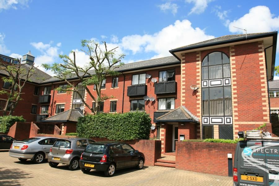 Property photo 1 of 6