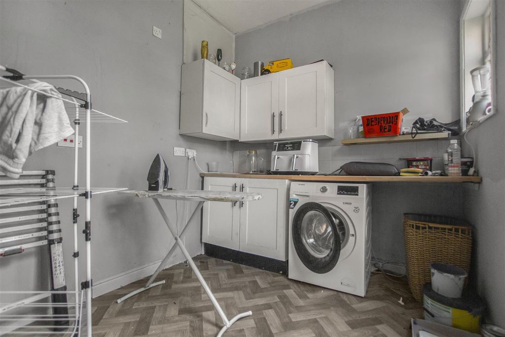 Property photo 1 of 14 Lqv9D6Epiualay2C4Sp1Lw.Jpg