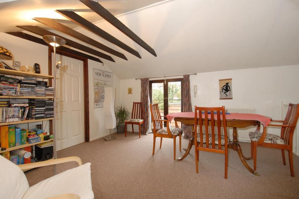 Property photo 2 of 6 Internal View