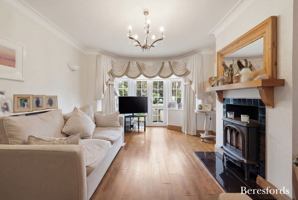 Property photo 3 of 33 Picture No. 96