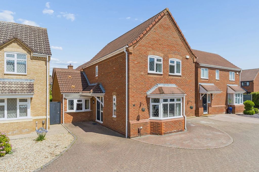 Property photo 1 of 19