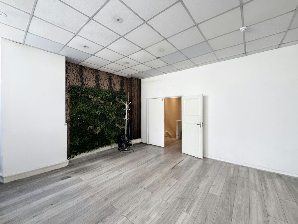 Property photo 3 of 6 Image (23).Jpg