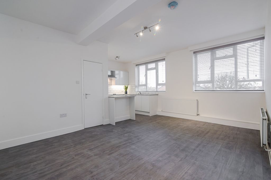 Property photo 1 of 4