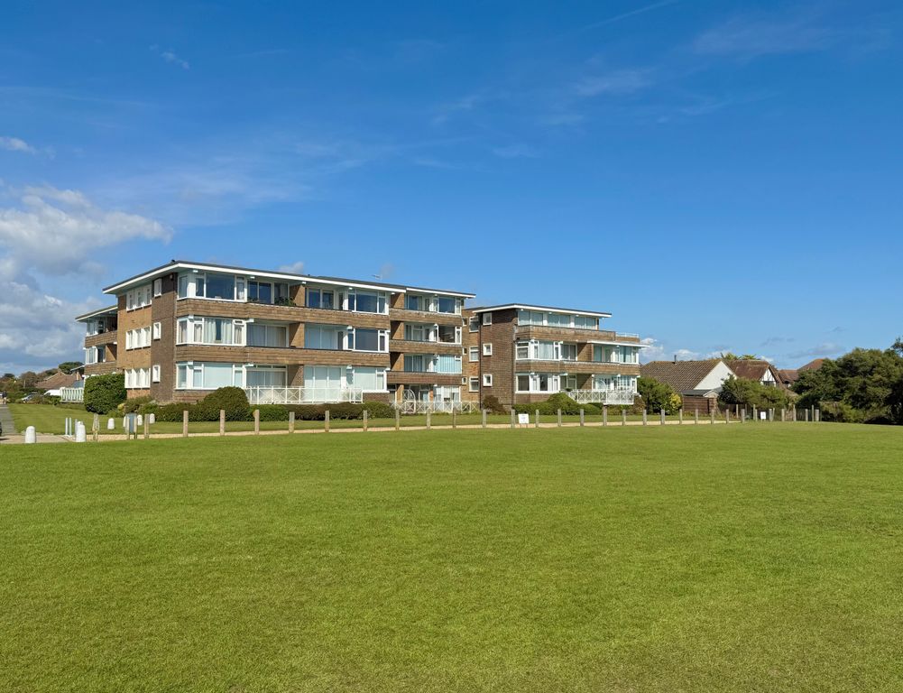 Property photo 3 of 15 5 Dolphin Court Distant View