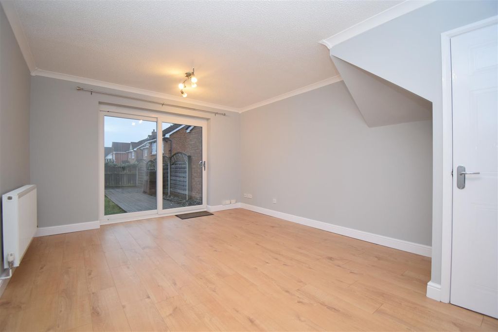 Property photo 3 of 14