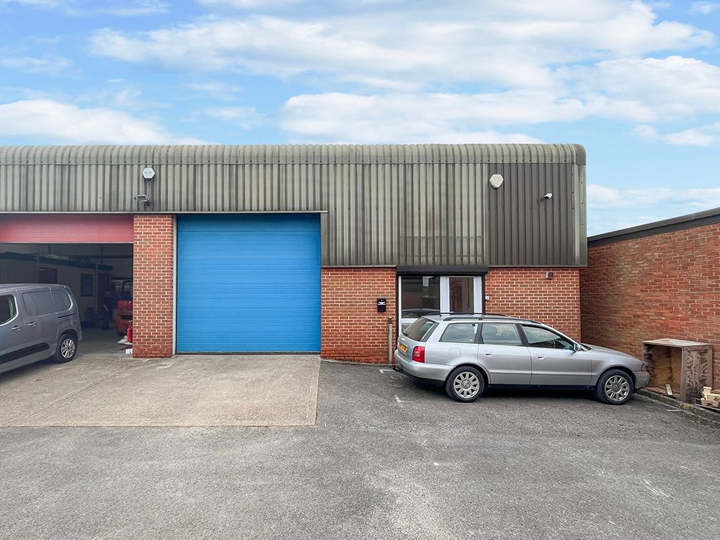 Property photo 1 of 7