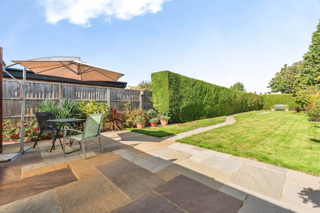 Property photo 3 of 18 Pbox-Img.Jpg