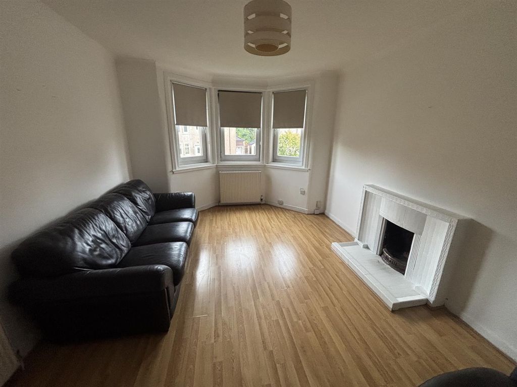 Property photo 3 of 11 2B.Jpg