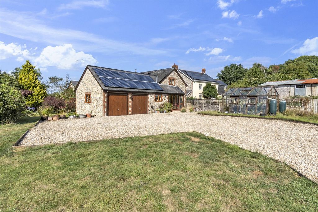 Property photo 1 of 38 Picture No. 31