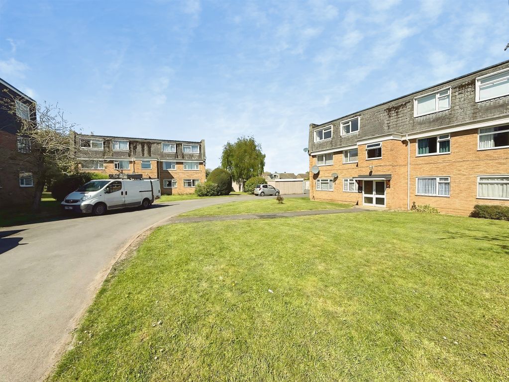 Property photo 3 of 4