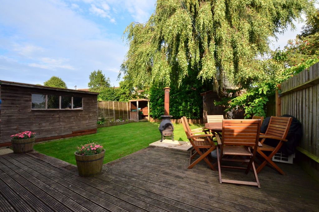 Property photo 2 of 15