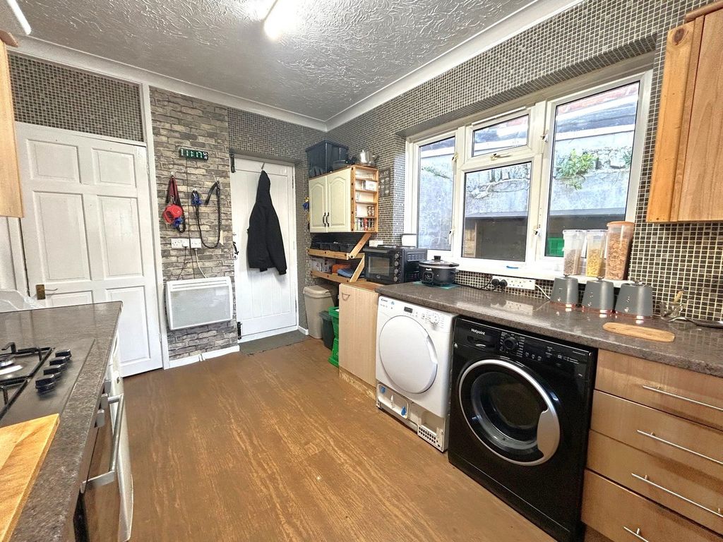 Additional image 17 of 4 bed terraced house for saleVere Street, Barry, Barry CF63