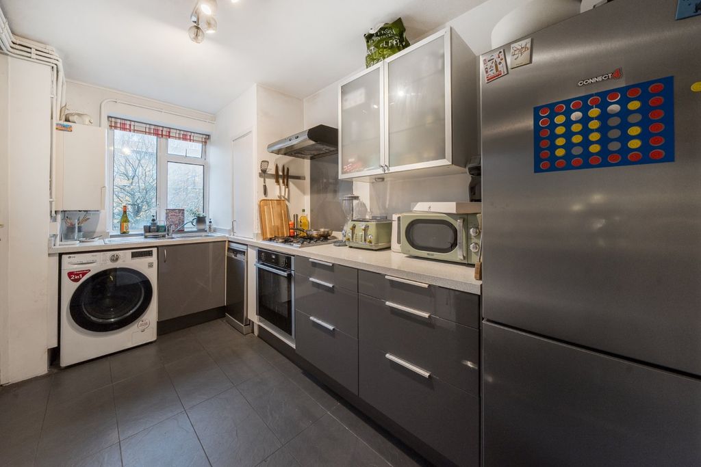 Property photo 2 of 14 Picture No. 25