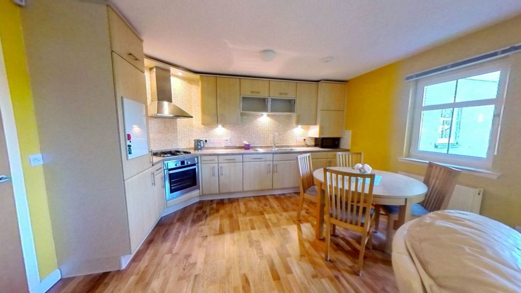 Property photo 3 of 8 Photo 3