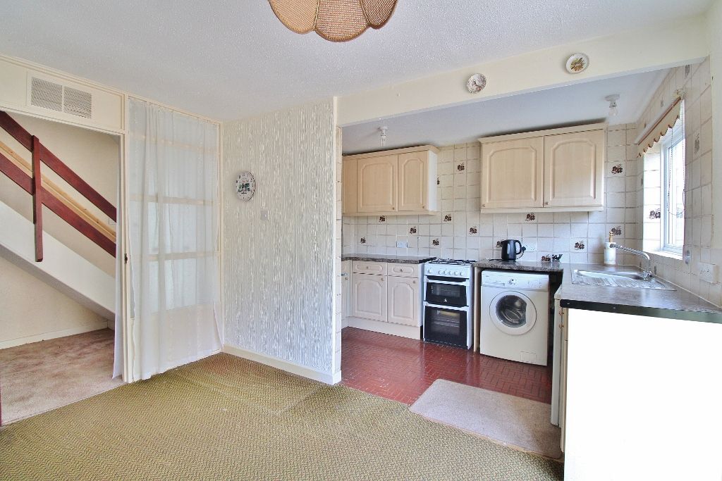 Property photo 3 of 27