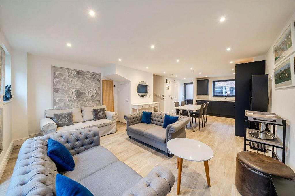 Property photo 1 of 13 Picture No. 37