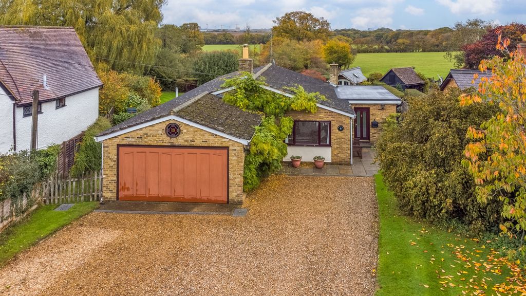 Property photo 1 of 24 4612320