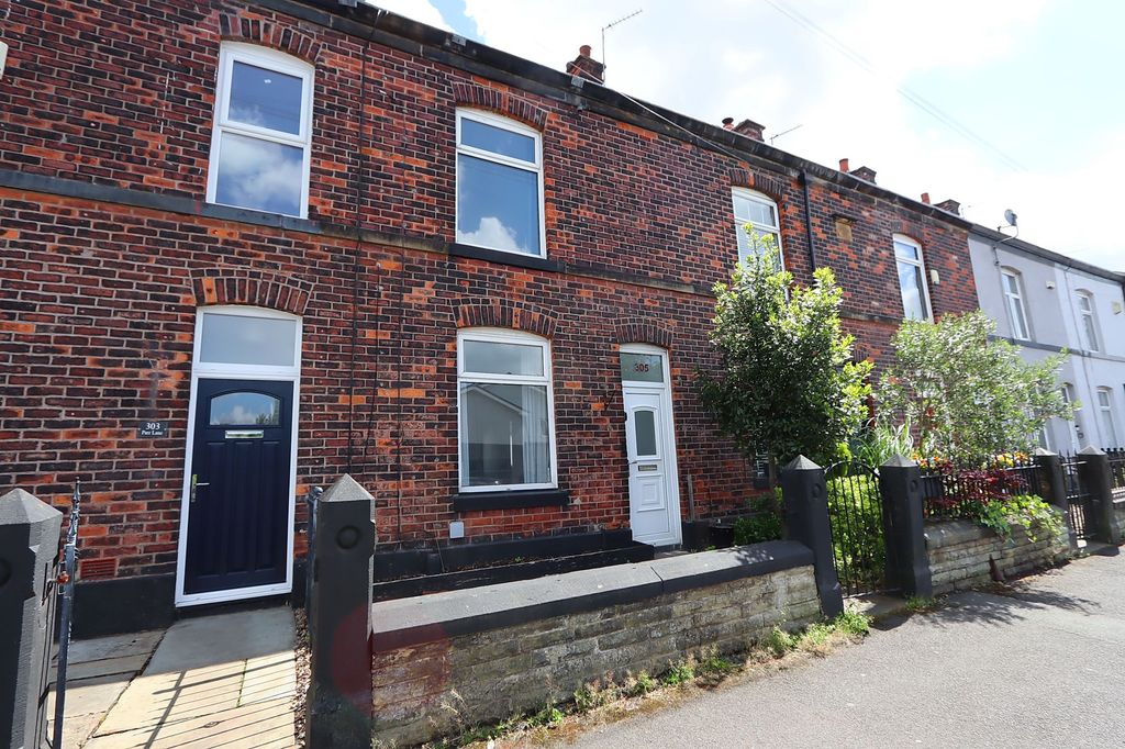 Property photo 1 of 12