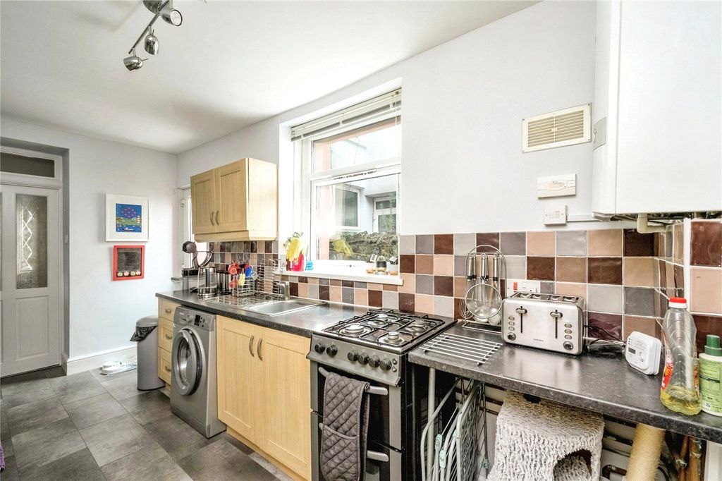 Property photo 3 of 11 Picture No. 09