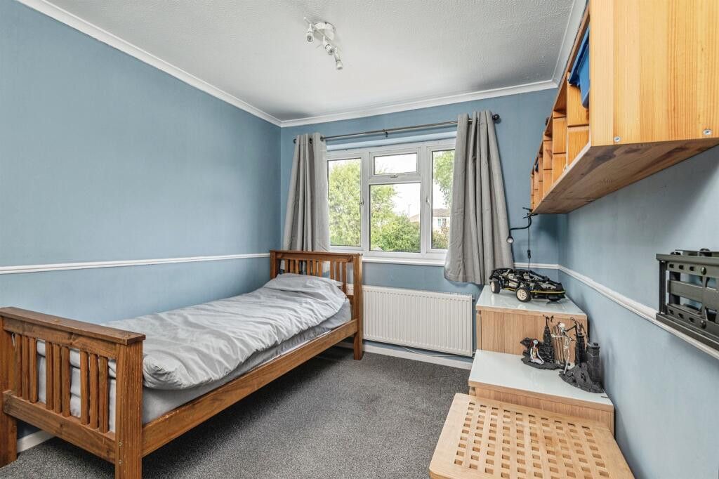 Property photo 3 of 18