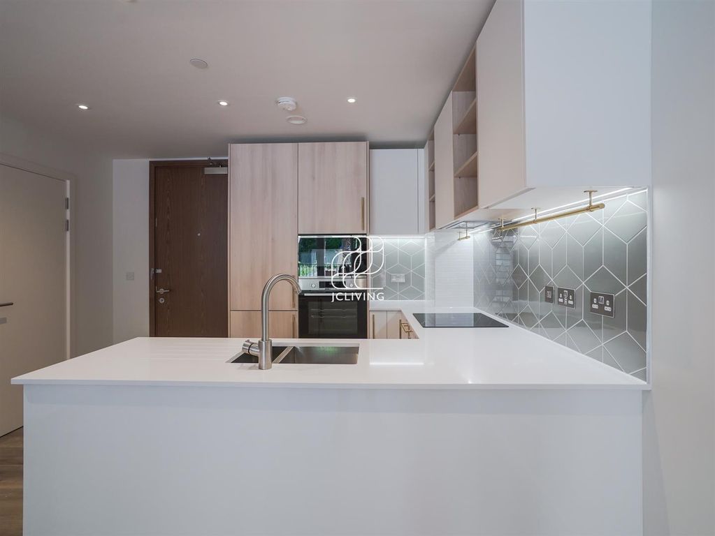 Property photo 3 of 11 Cn334-10.Jpg