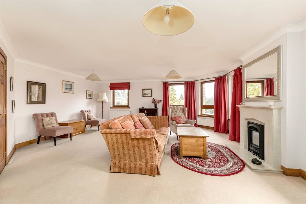 Property photo 2 of 20 Picture No. 04