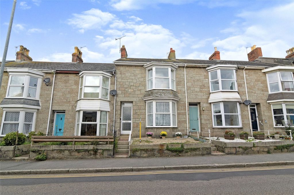 3 bed terraced house for sale Newlyn