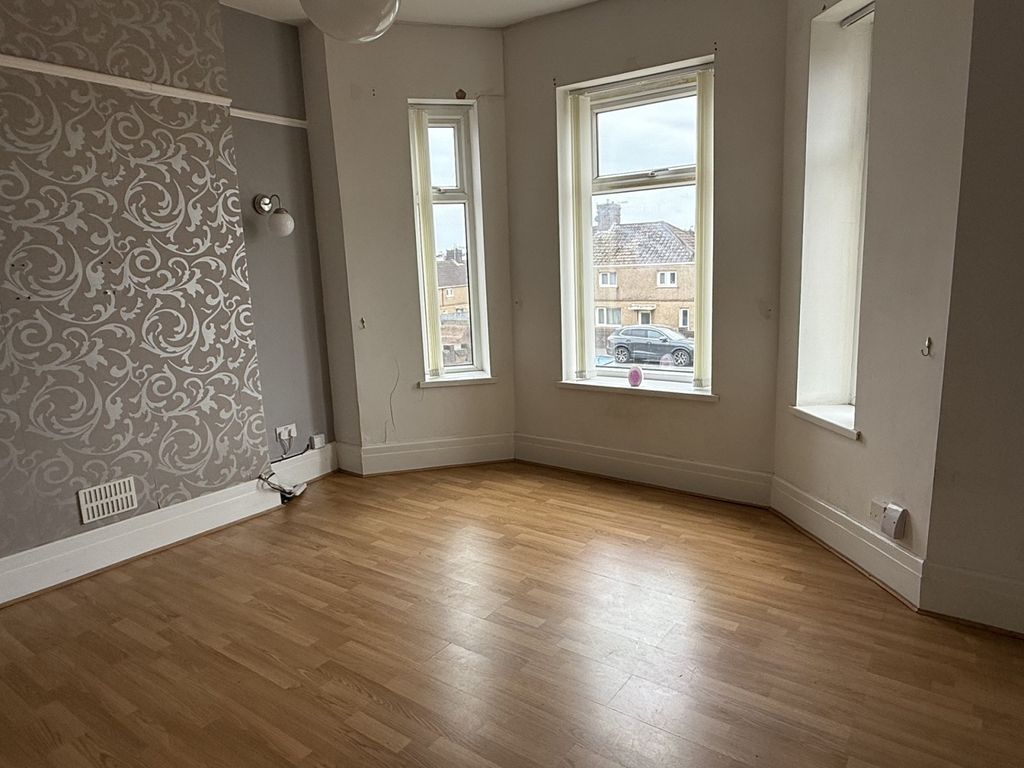 Property photo 2 of 14 Not Specified