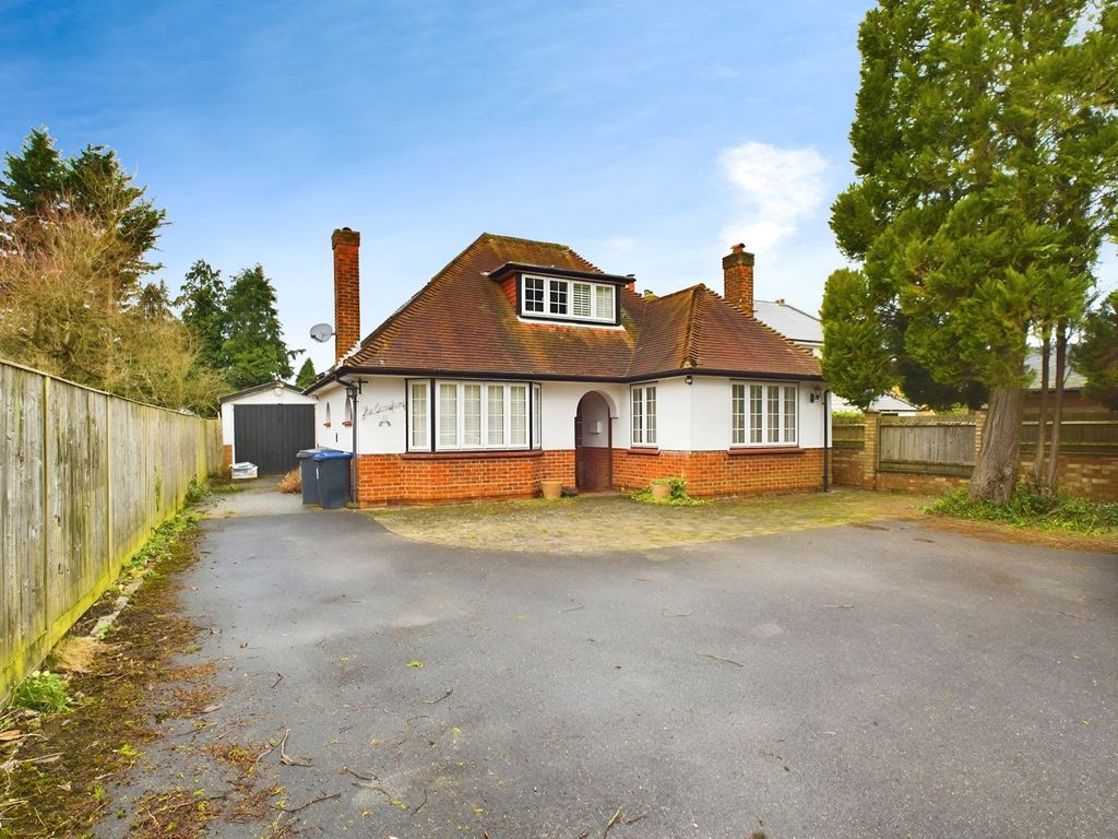Property photo 1 of 1 External