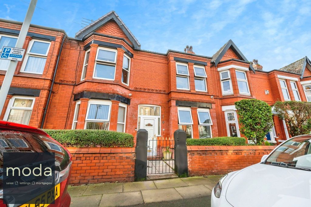 Property photo 1 of 45