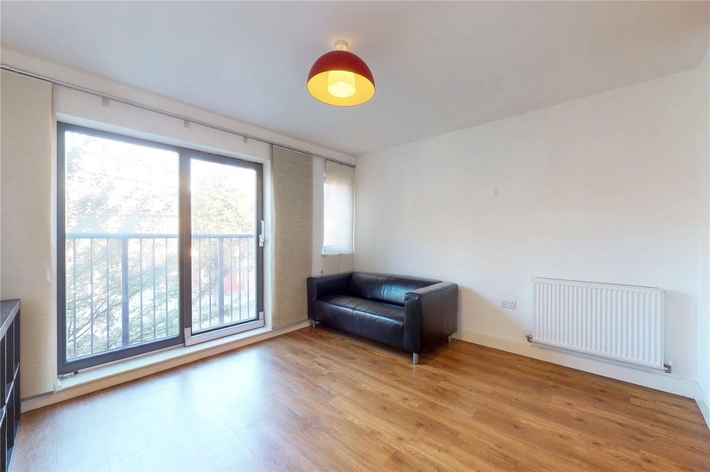 Property photo 1 of 7 Picture No. 01