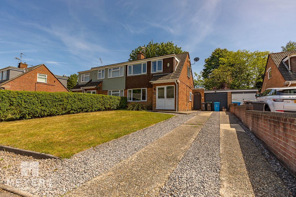Property photo 1 of 14