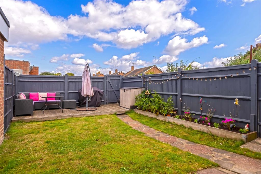 Property photo 3 of 17 The Terrace_15.Jpg