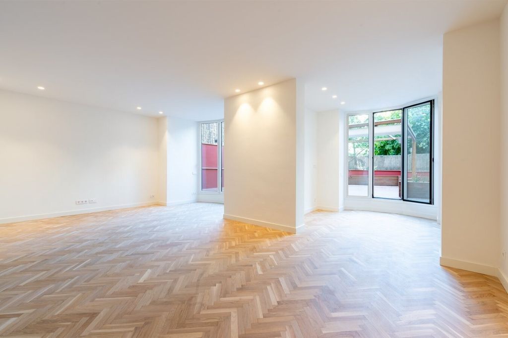 Property photo 1 of 49 Exclusive Brand-New Apartment With Private Patio By Passeig De Sant Joan