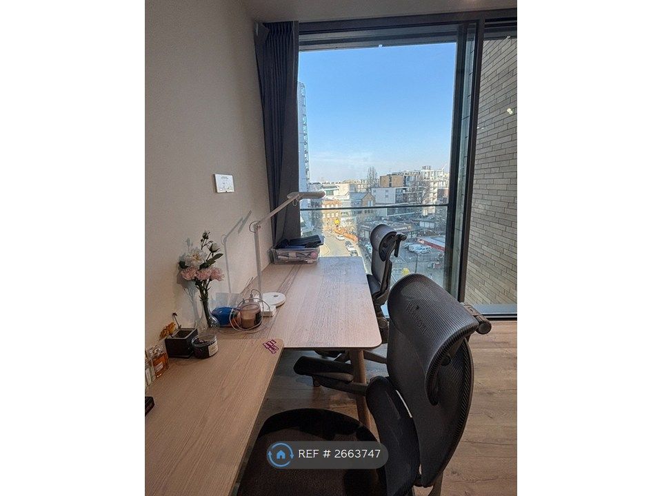 Property photo 3 of 12