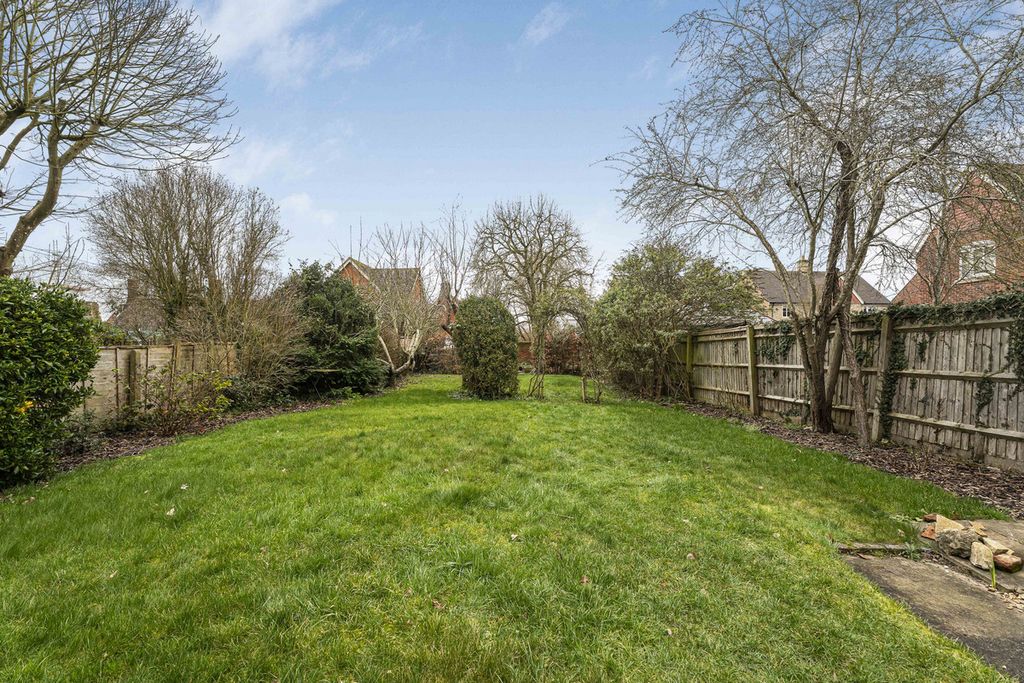 Property photo 3 of 25