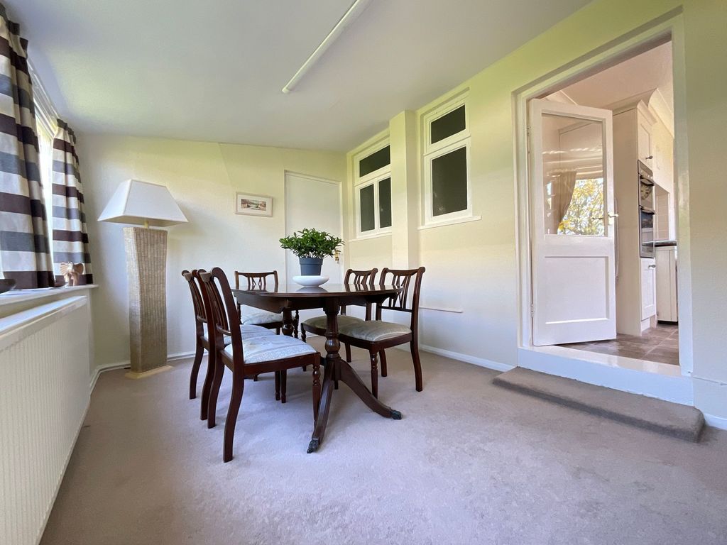 Property photo 3 of 25