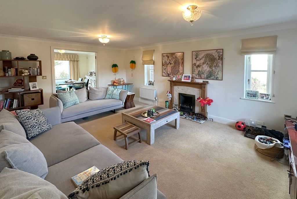 Property photo 2 of 9 Nonsuch Sitting Room