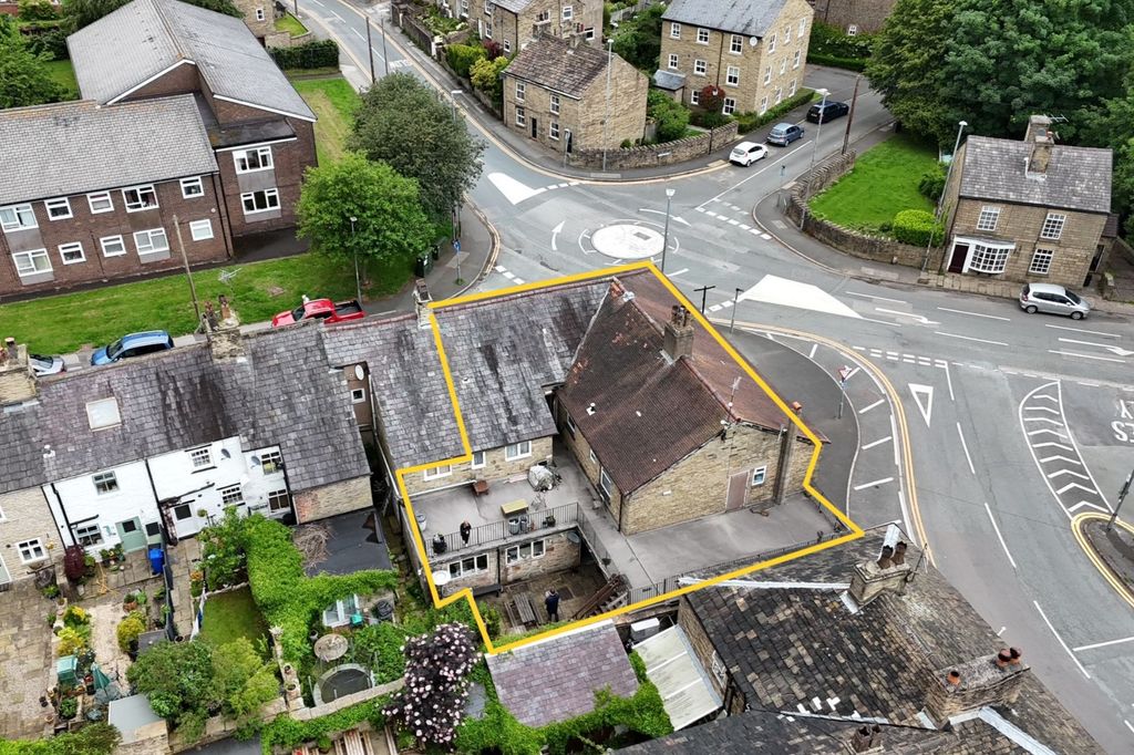 Property photo 2 of 24 The Turners Arms, Ingersley Road, Bollington, Macclesfield Sk10 5Re