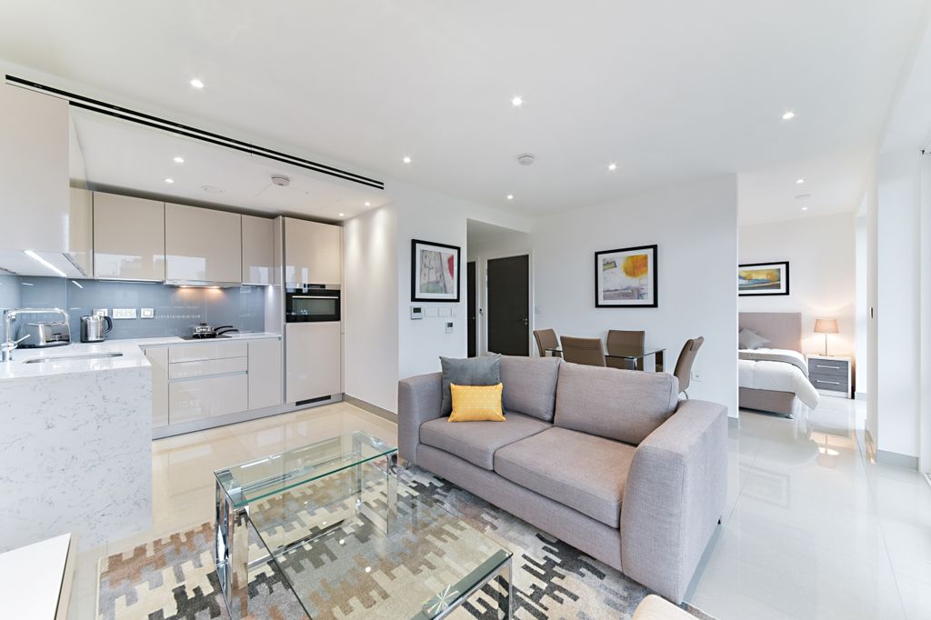 Property photo 2 of 7 Living Area