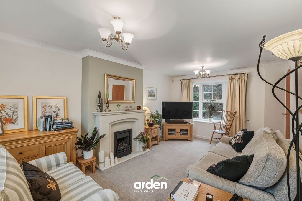 Property photo 3 of 18