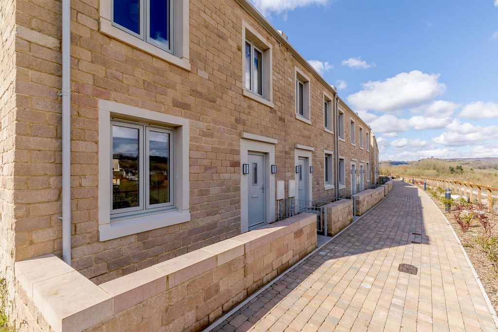 Property photo 1 of 12 B9Y4Gghmxu-Doqav3Syida.Jpg