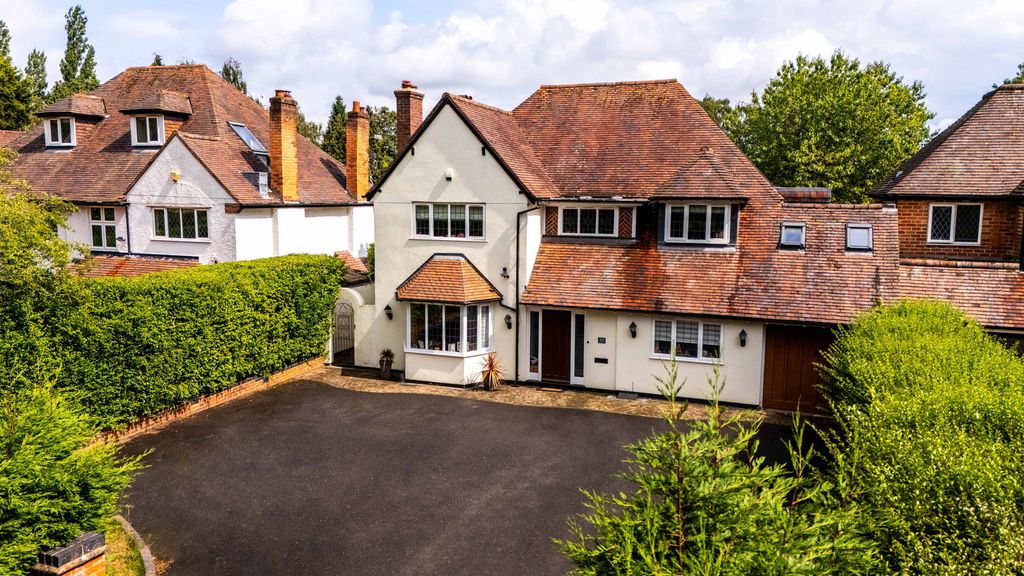 Property photo 1 of 39