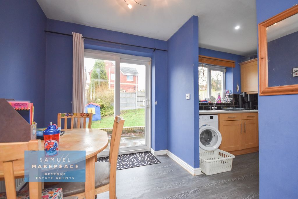 Property photo 3 of 15 Gallery