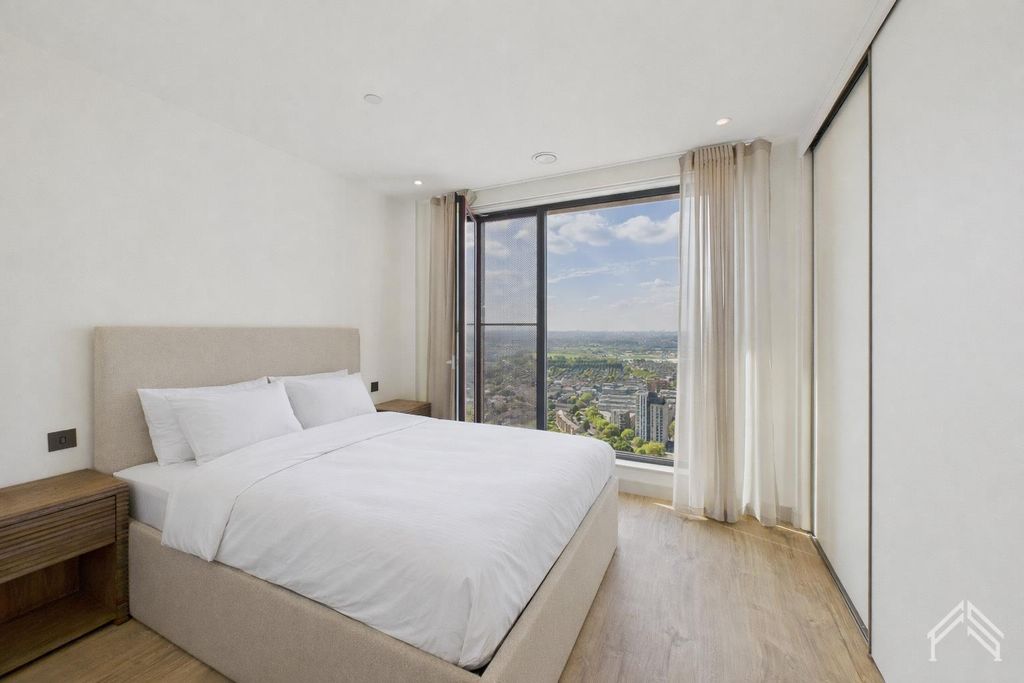 Property photo 3 of 13 4.Png