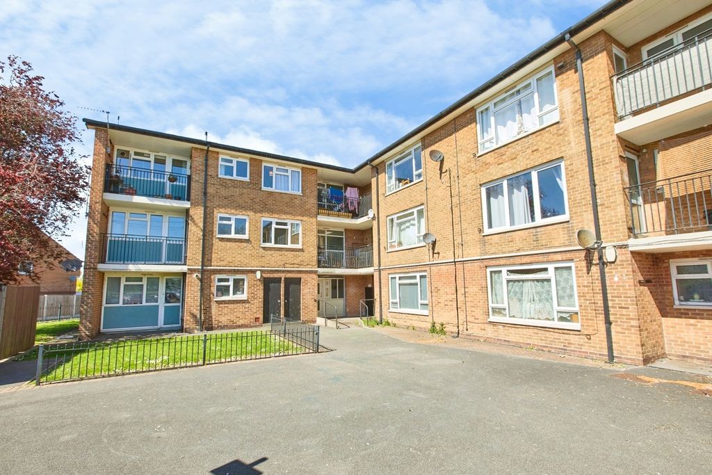 Property photo 1 of 19 Pbox-Img.Jpg