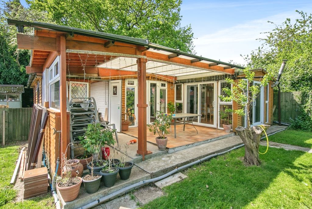 Property photo 1 of 17 Photo